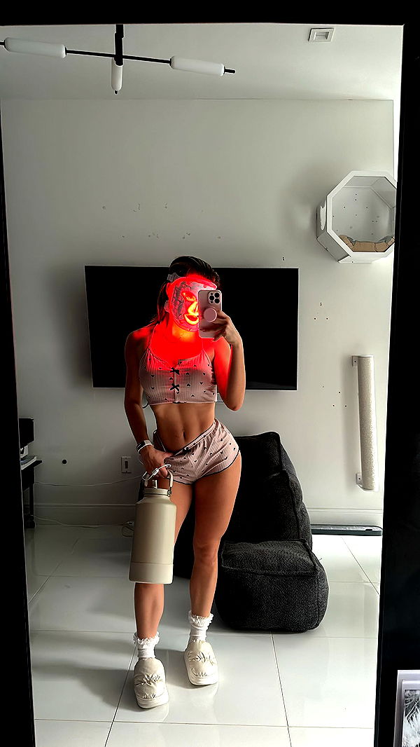 yaslenxoxo image ~ Altpins