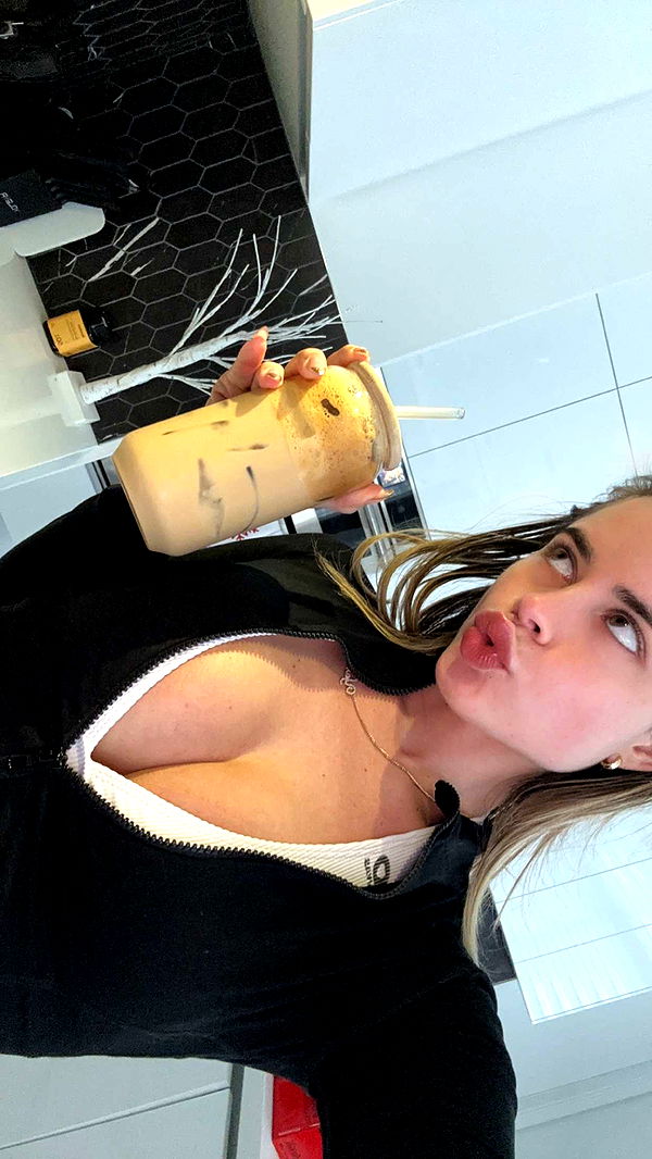 yaslenxoxo image ~ Altpins