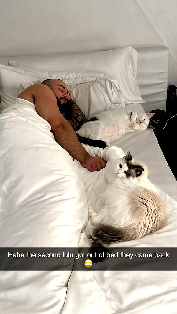 yaslenxoxo image ~ Altpins