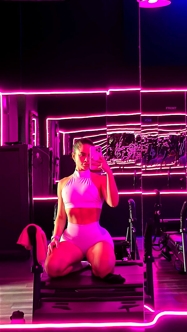 yaslenxoxo image ~ Altpins