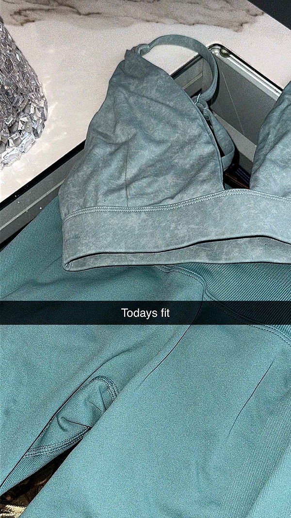 yaslenxoxo image ~ Altpins