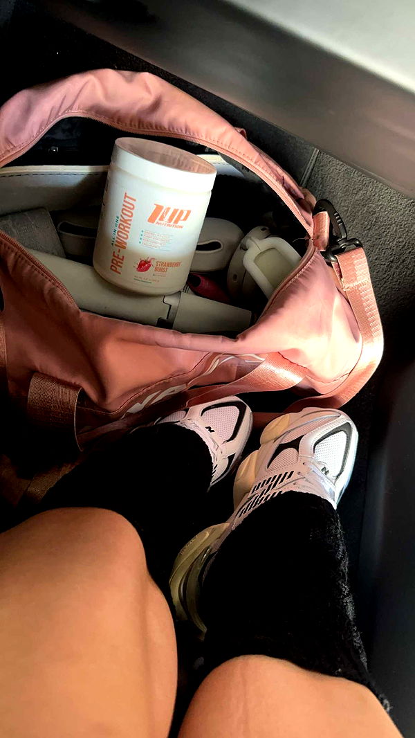 yaslenxoxo image ~ Altpins