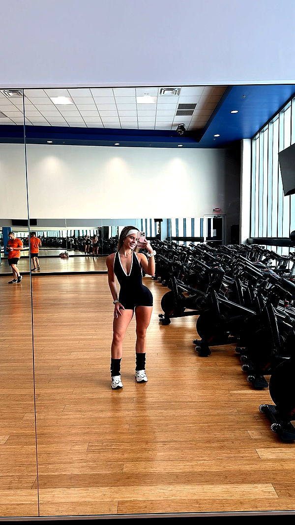 yaslenxoxo image ~ Altpins