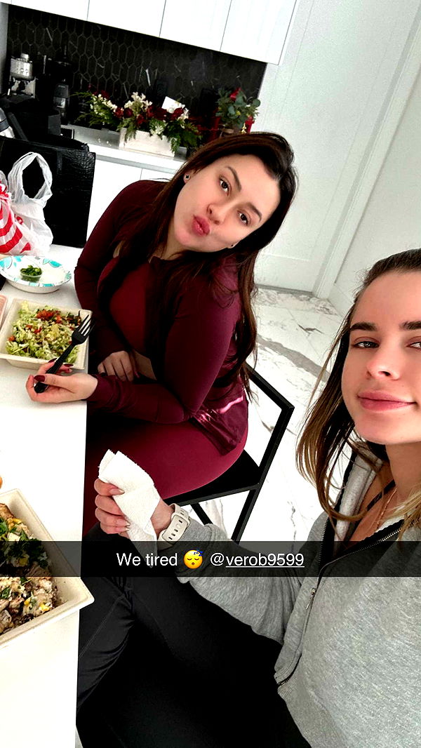 yaslenxoxo image ~ Altpins