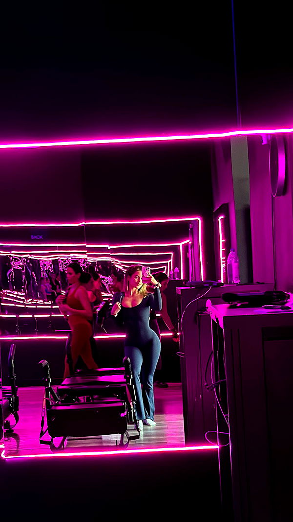 yaslenxoxo image ~ Altpins