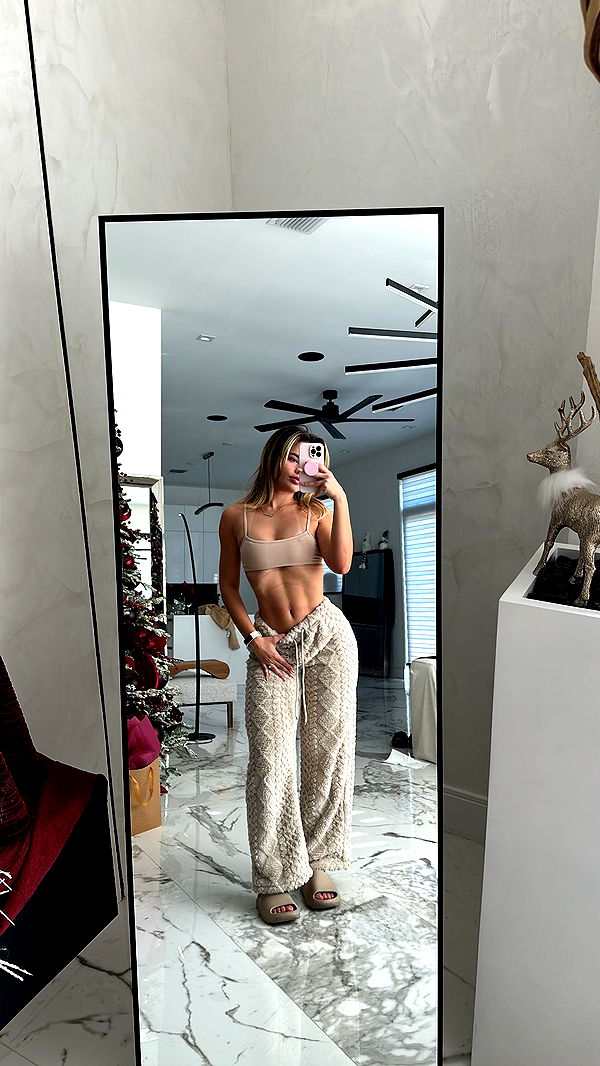 yaslenxoxo image ~ Altpins