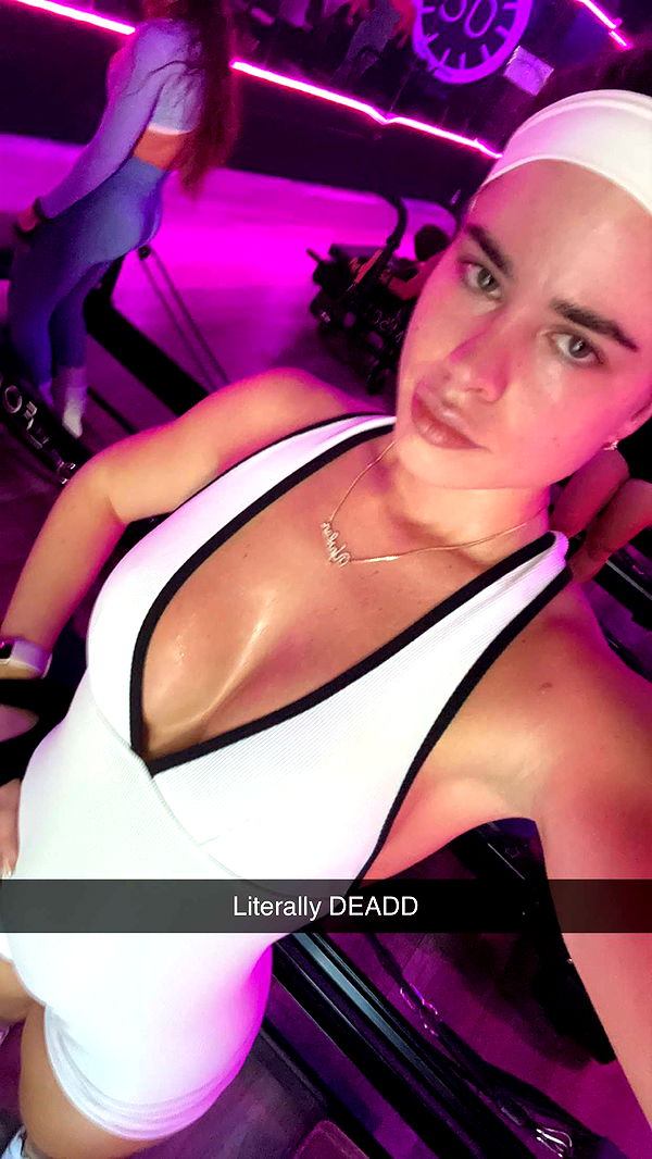 yaslenxoxo image ~ Altpins