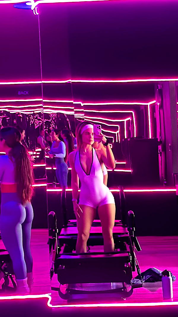 yaslenxoxo image ~ Altpins