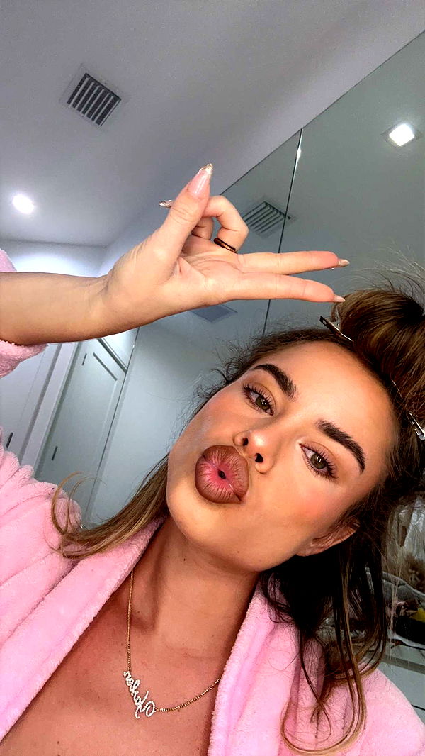 yaslenxoxo image ~ Altpins