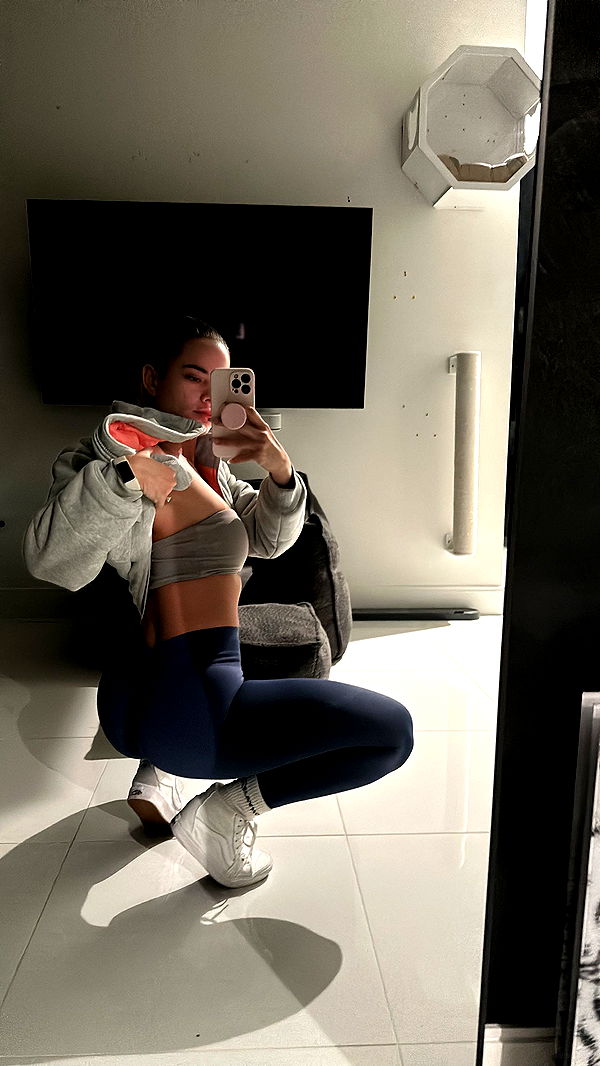 yaslenxoxo image ~ Altpins