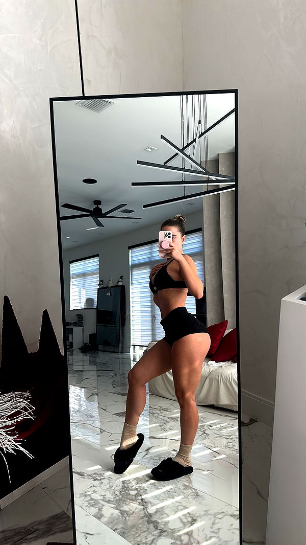 yaslenxoxo image ~ Altpins