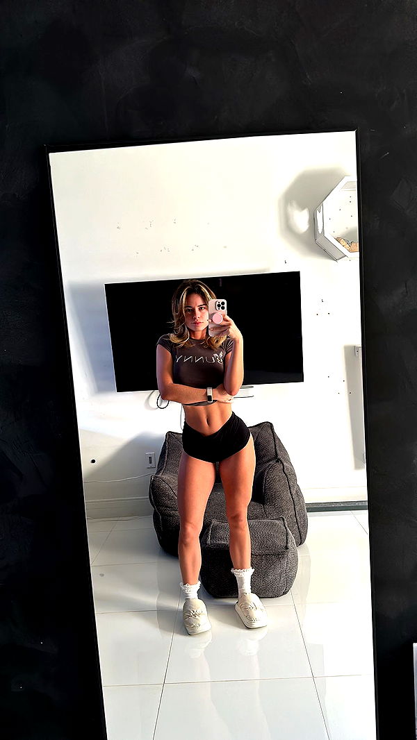 yaslenxoxo image ~ Altpins