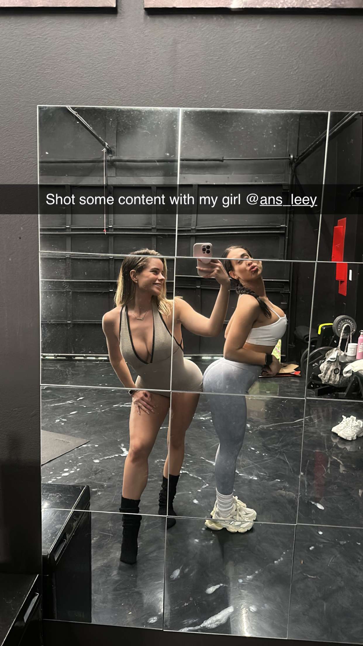 yaslenxoxo snapchat image archive image