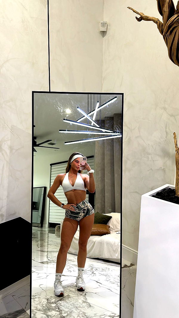 yaslenxoxo image ~ Altpins