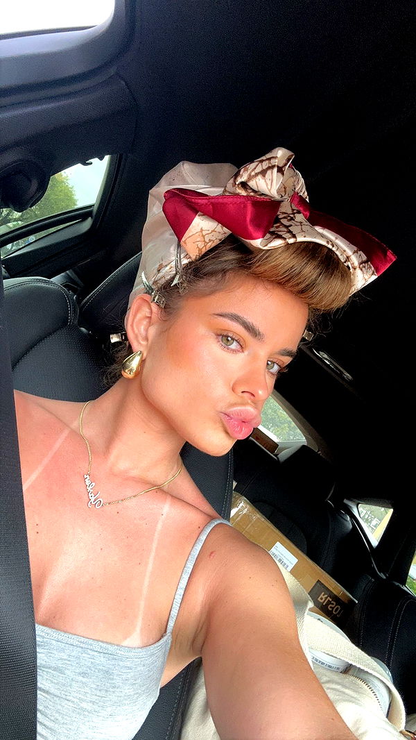 yaslenxoxo image ~ Altpins