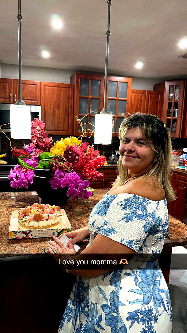 yaslenxoxo image ~ Altpins