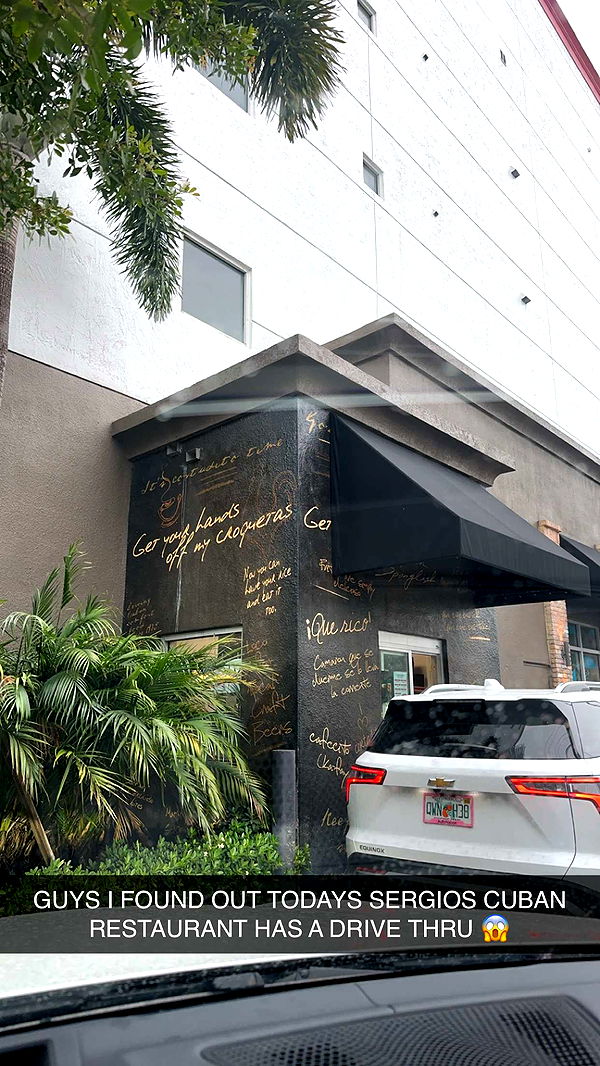 yaslenxoxo image ~ Altpins