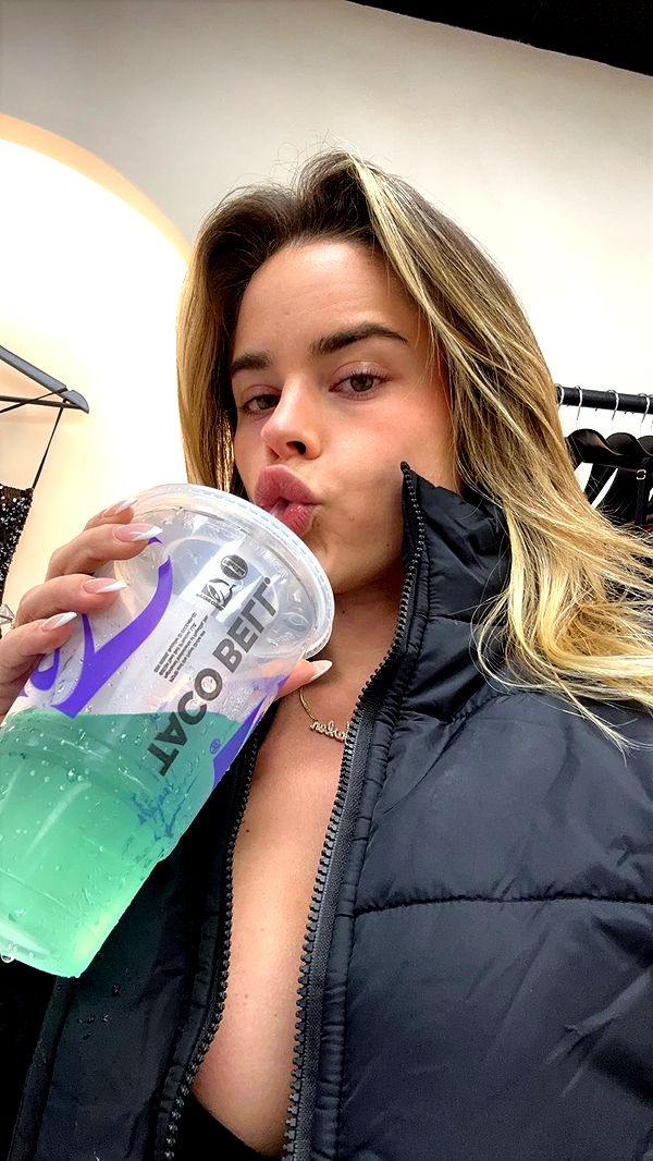 yaslenxoxo image ~ Altpins