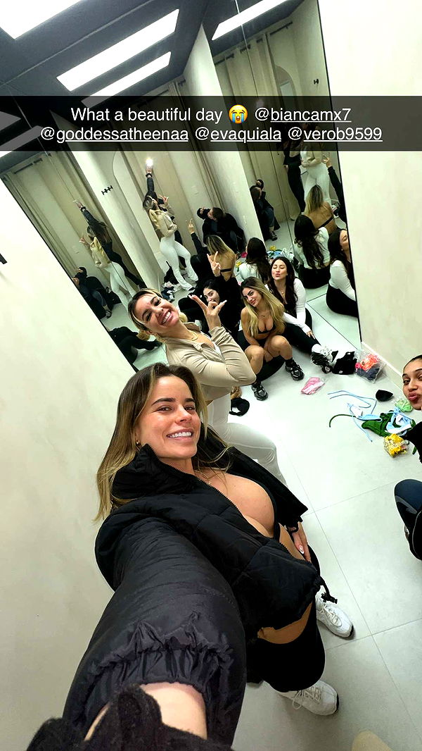 yaslenxoxo image ~ Altpins