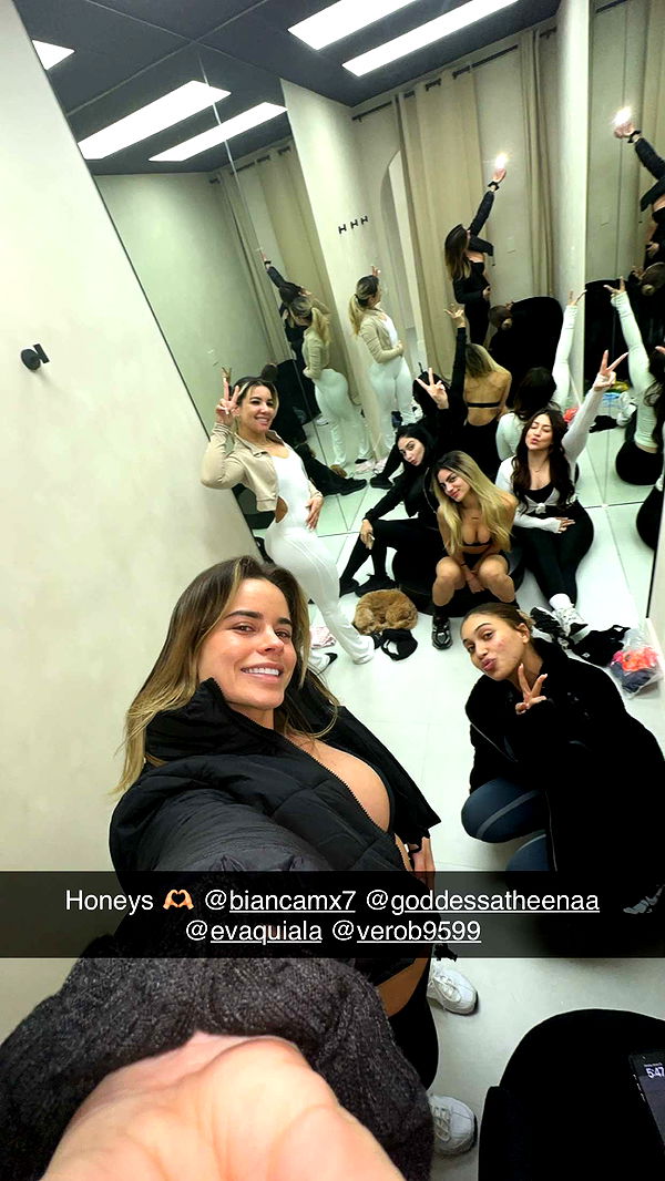 yaslenxoxo image ~ Altpins