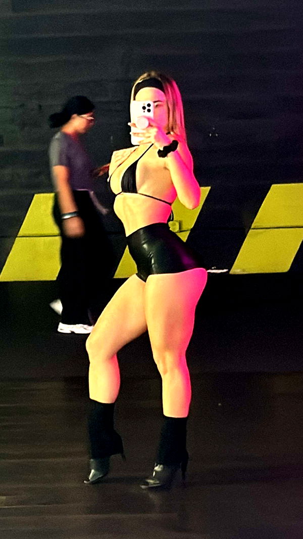 yaslenxoxo image ~ Altpins