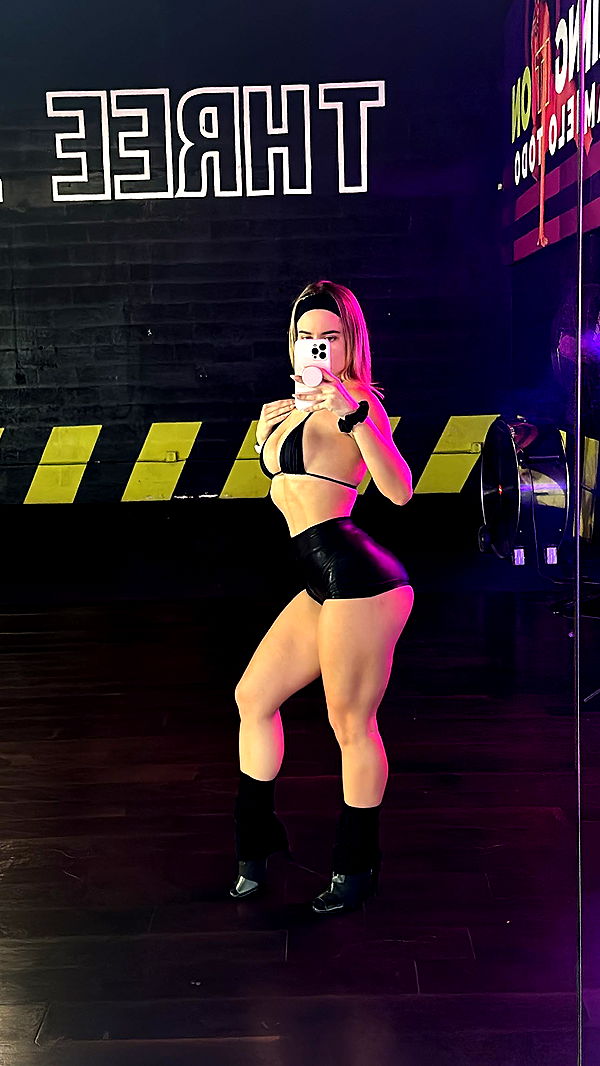 yaslenxoxo image ~ Altpins