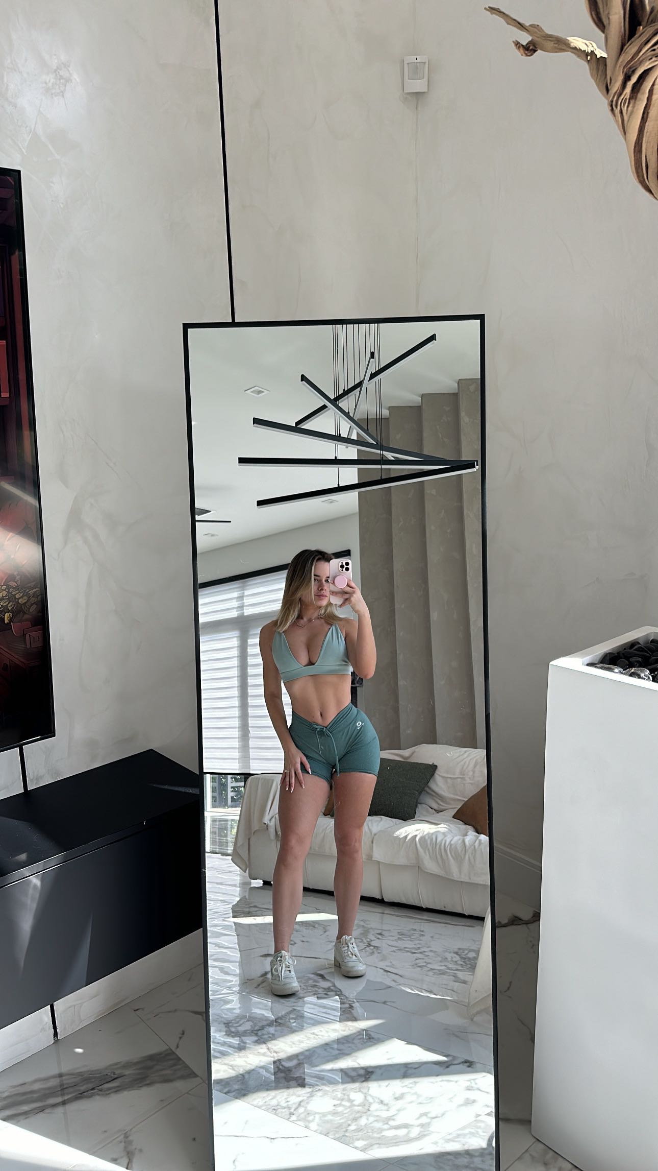 yaslenxoxo snapchat image archive image