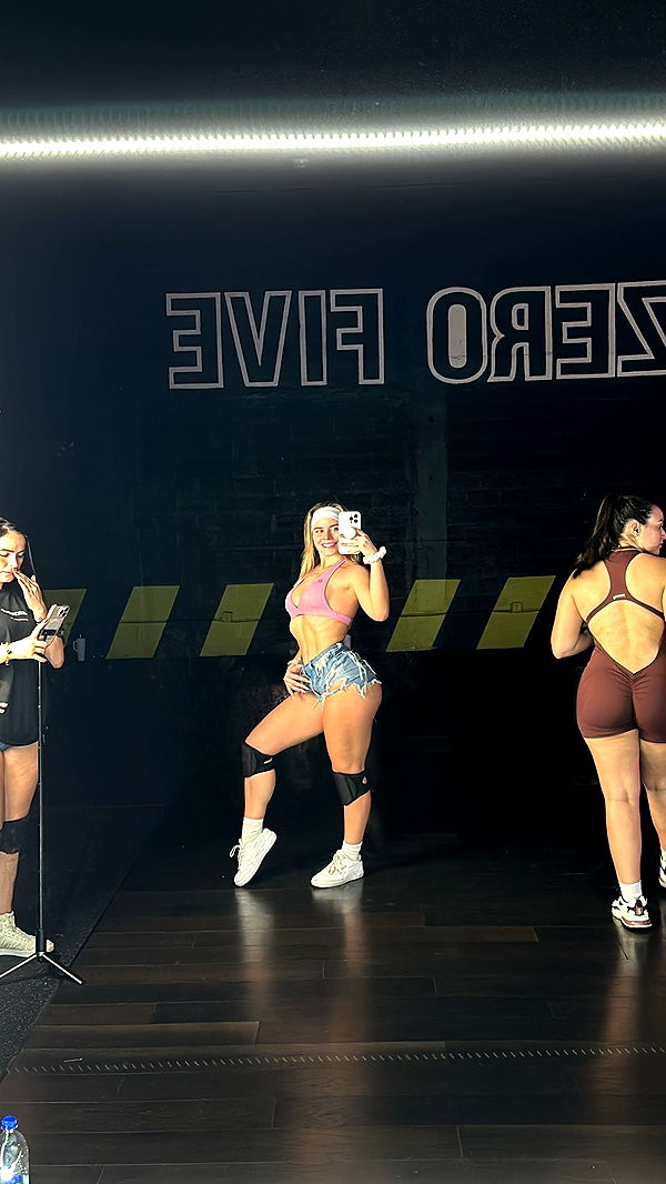 yaslenxoxo image ~ Altpins