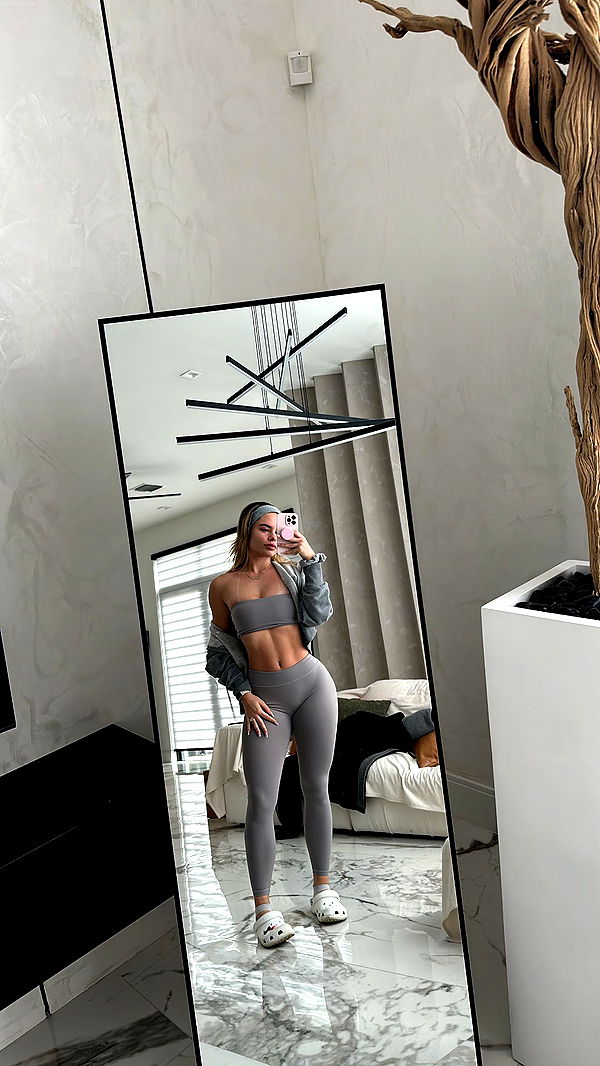 yaslenxoxo image ~ Altpins