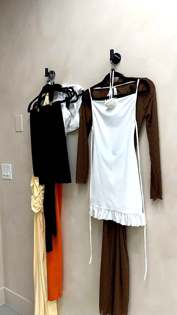 yaslenxoxo image ~ Altpins