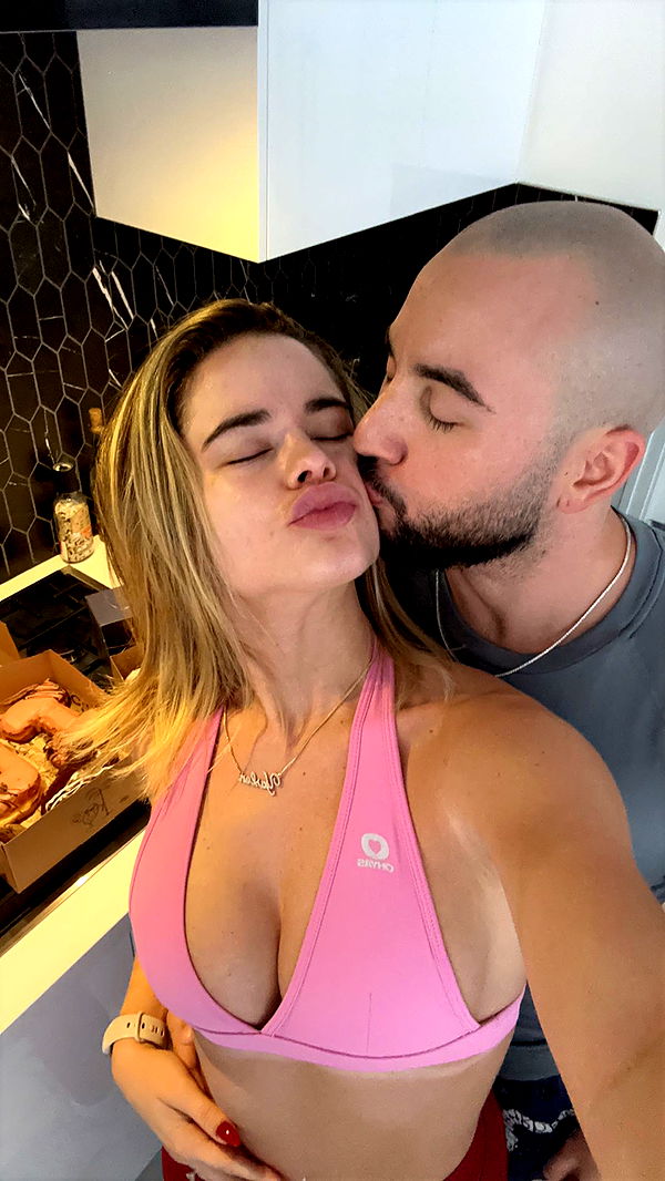 yaslenxoxo image ~ Altpins