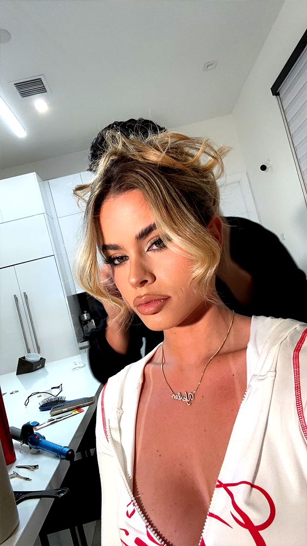 yaslenxoxo image ~ Altpins