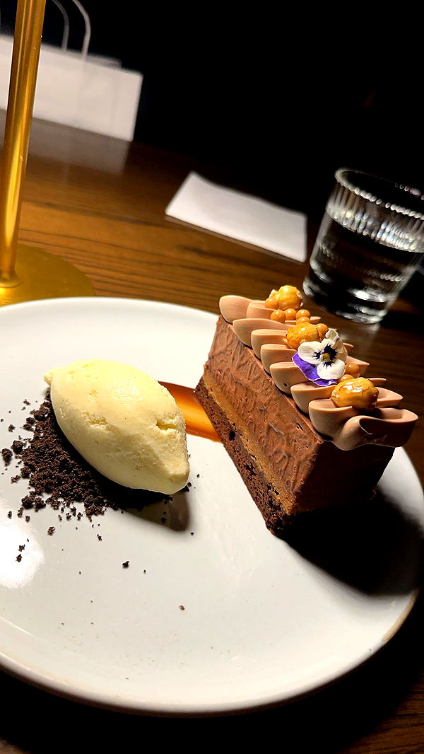 yaslenxoxo image ~ Altpins