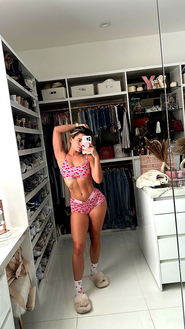 yaslenxoxo image ~ Altpins