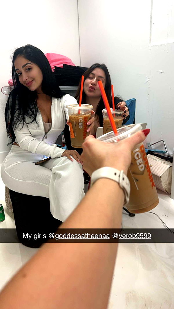 yaslenxoxo image ~ Altpins