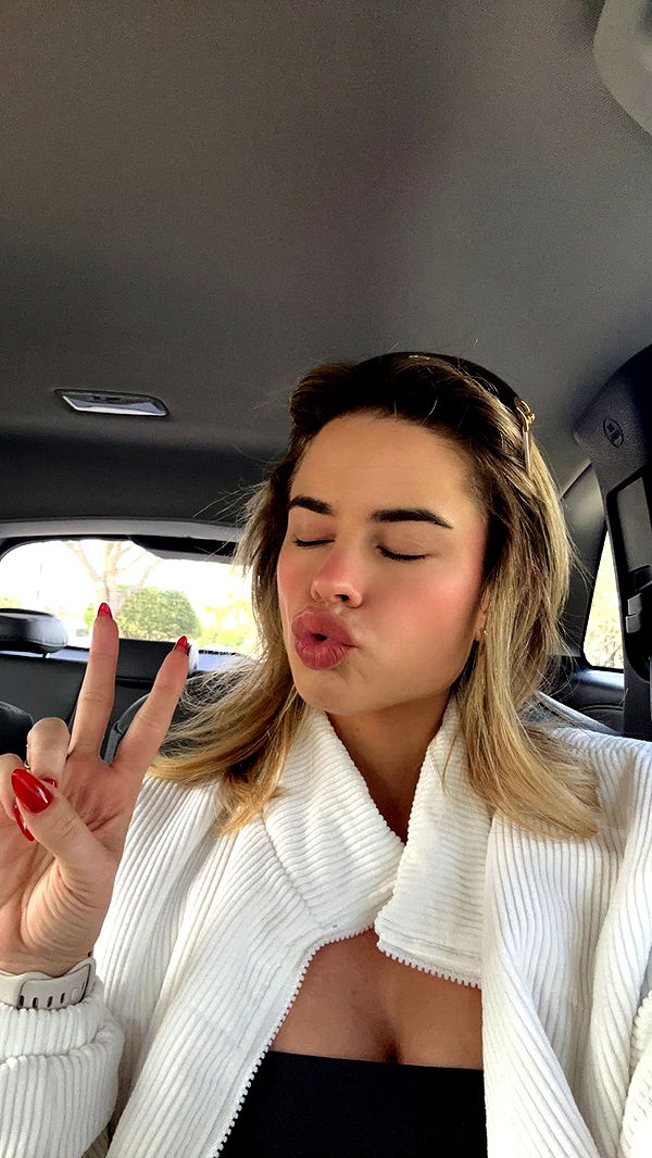 yaslenxoxo image ~ Altpins