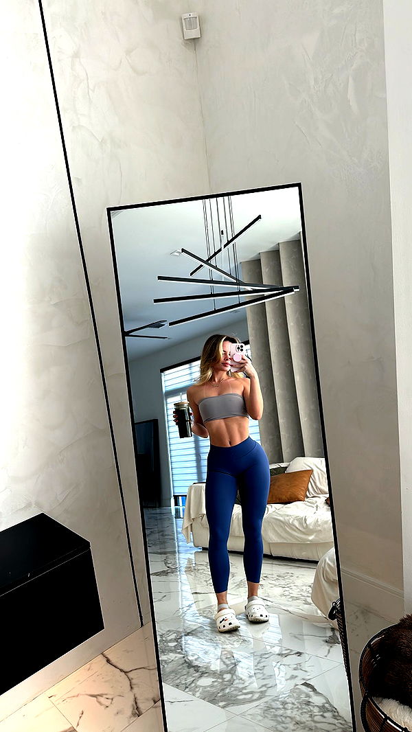 yaslenxoxo image ~ Altpins