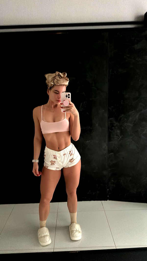 yaslenxoxo image ~ Altpins