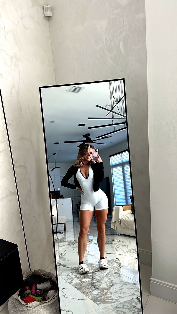 yaslenxoxo image ~ Altpins