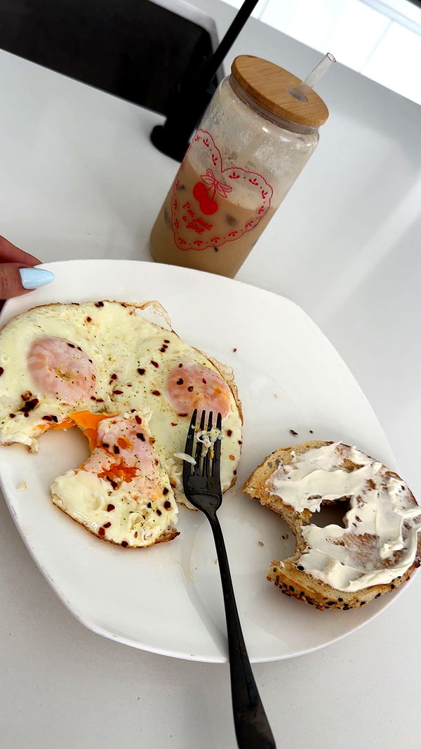 yaslenxoxo image ~ Altpins