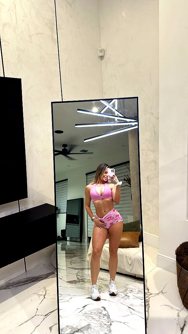 yaslenxoxo image ~ Altpins