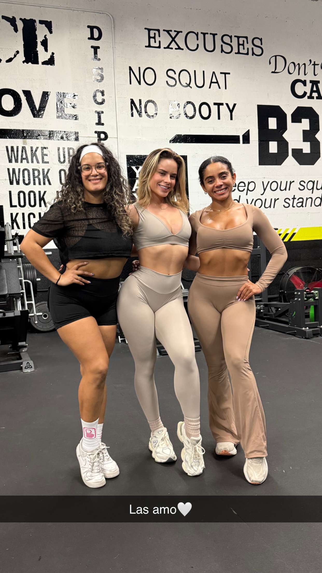 yaslenxoxo snapchat image archive image