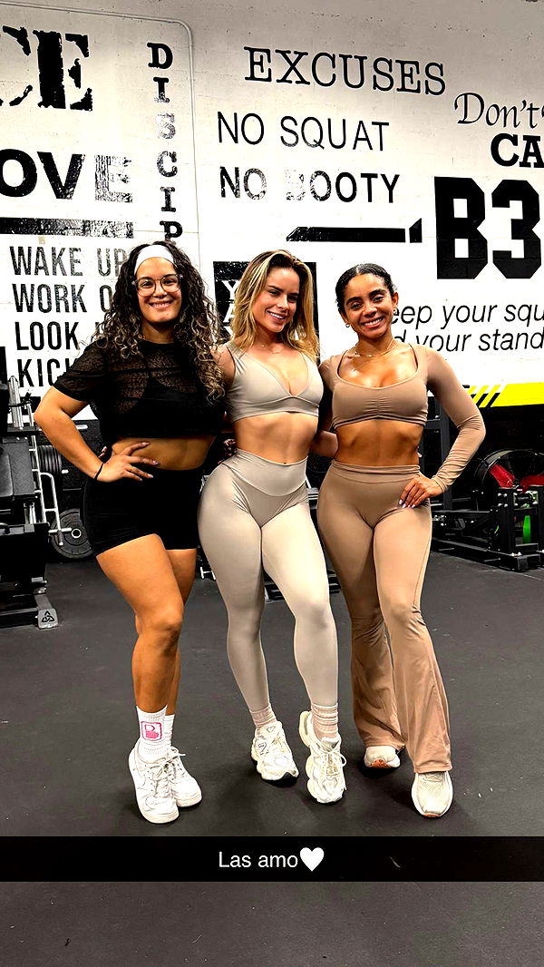 yaslenxoxo image ~ Altpins