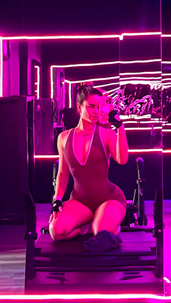 yaslenxoxo image ~ Altpins