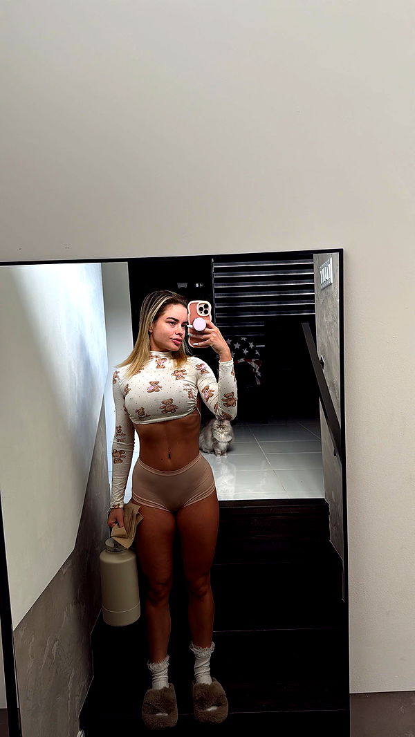 yaslenxoxo image ~ Altpins