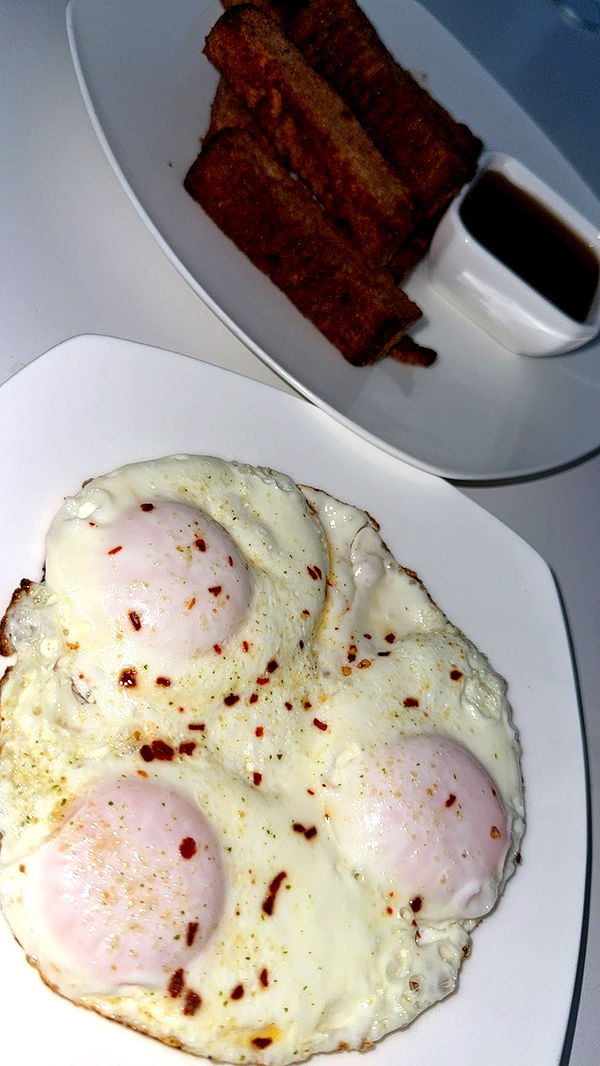 yaslenxoxo image ~ Altpins