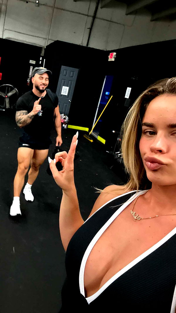 yaslenxoxo image ~ Altpins