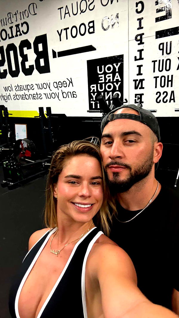 yaslenxoxo image ~ Altpins