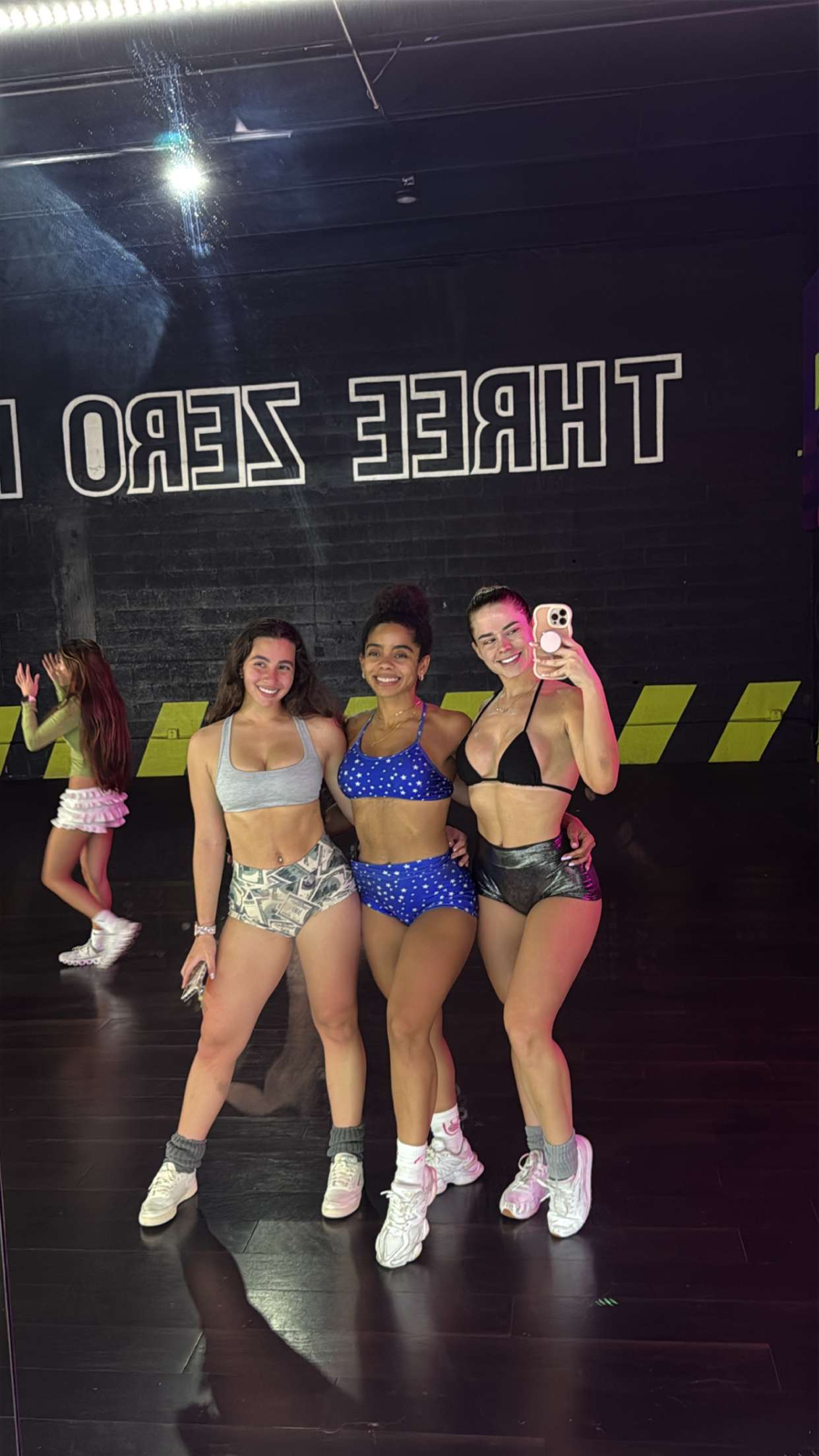 yaslenxoxo snapchat image archive image