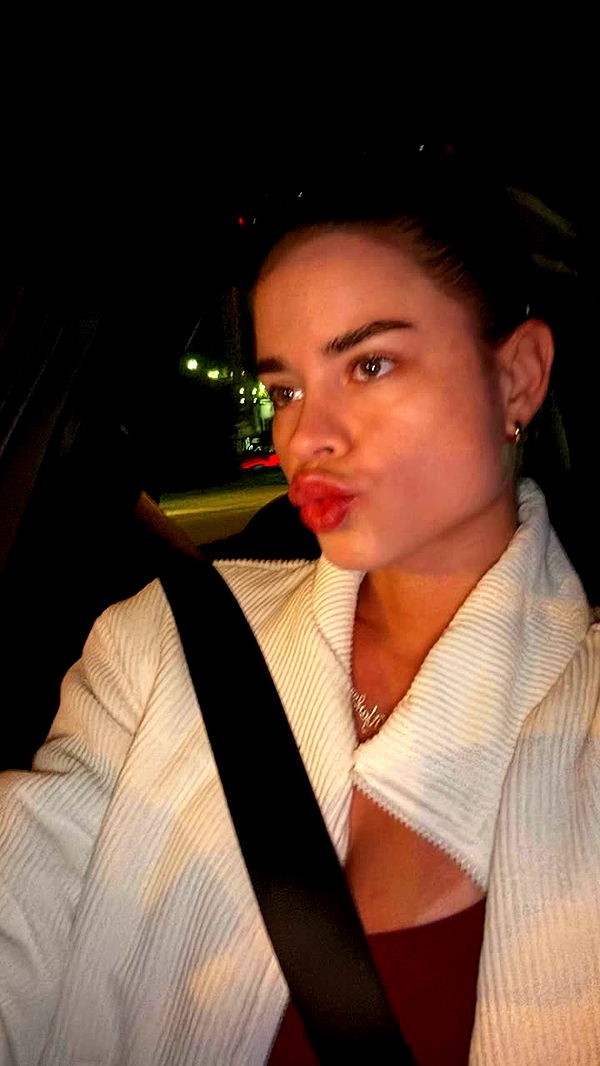 yaslenxoxo image ~ Altpins